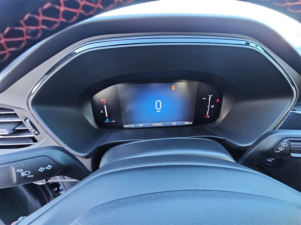 Used 2025 Ford Escape ST-Line image 18