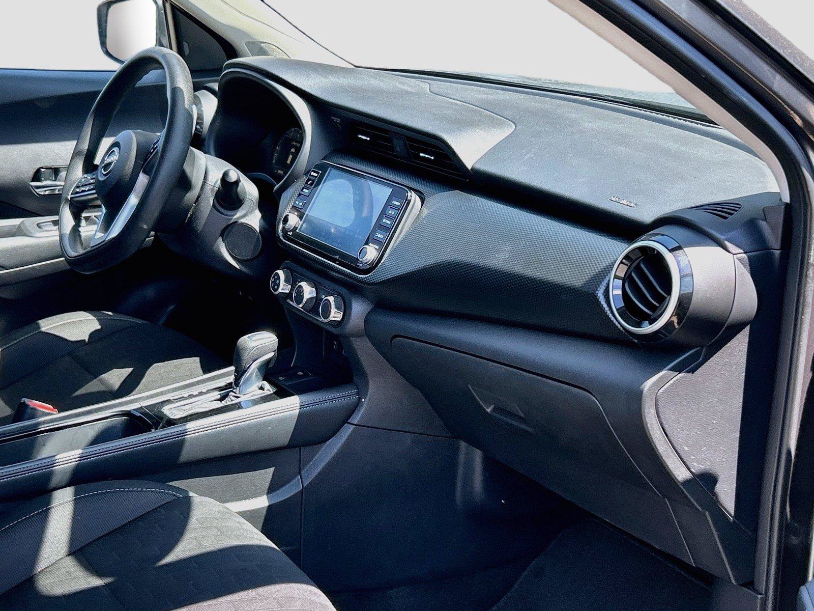 Used 2024 Nissan Kicks SV FWD image 14