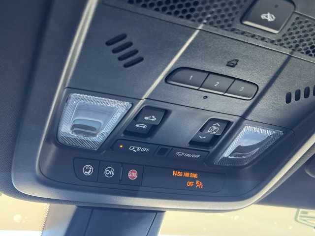Certified 2024 Cadillac XT6 Premium Luxury AWD/4WD image 31