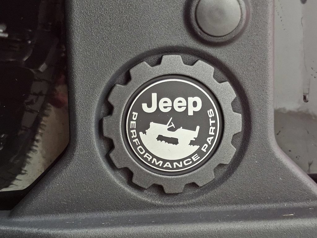 Used 2020 Jeep Wrangler Unlimited Rubicon w/ Quick Order Package 28Y Recon AWD/4WD image 34