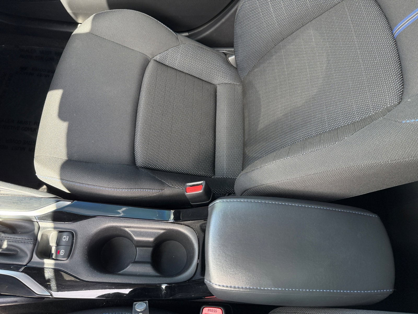Used 2022 Toyota Corolla SE w/ Carpet Mat Package (TMS) image 14