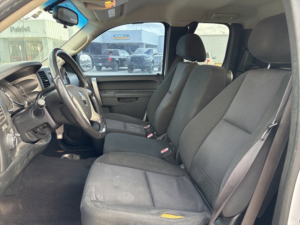 Used 2010 Chevrolet Silverado 1500 LT image 12