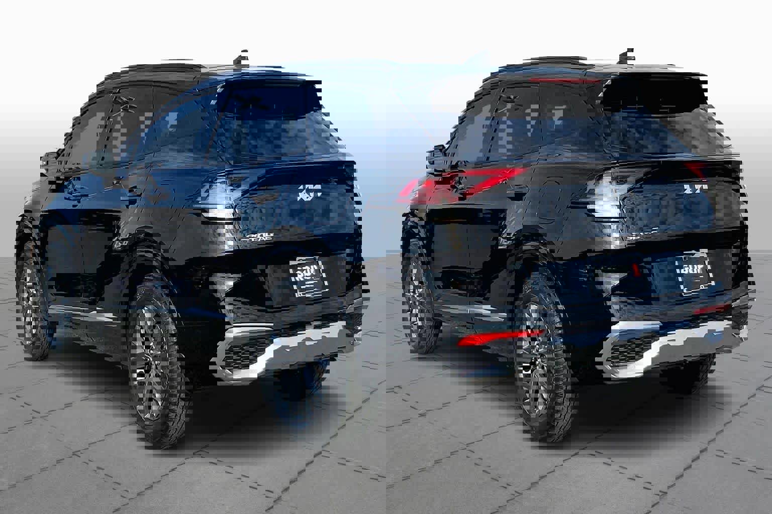 Used 2023 Kia Sportage SX image 11