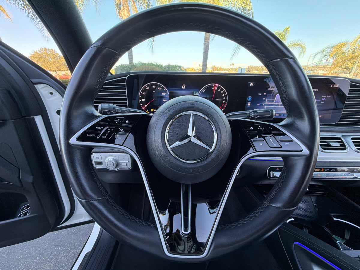 Used 2024 Mercedes-Benz GLE 450e 4MATIC image 33