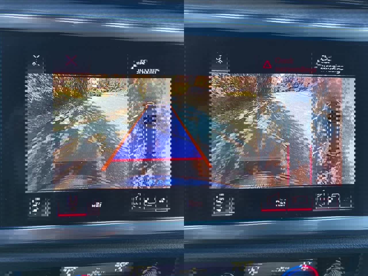 Used 2022 Audi Q3 2.0T Premium Plus w/ Premium Plus Package image 30