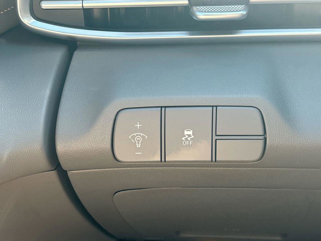 New 2026 Hyundai Elantra Sport image 34