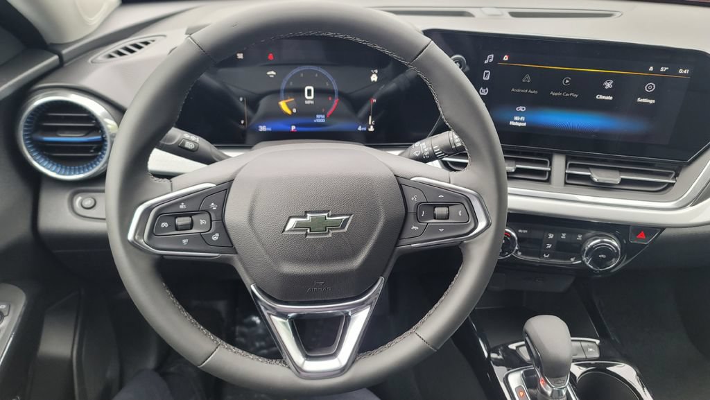 New 2026 Chevrolet Trax LT w/ Driver Confidence Package FWD image 20