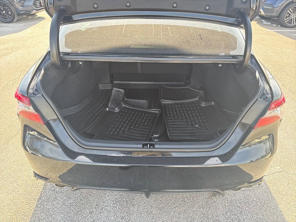 Used 2023 Toyota Camry XSE w/ Navigation Package image 37