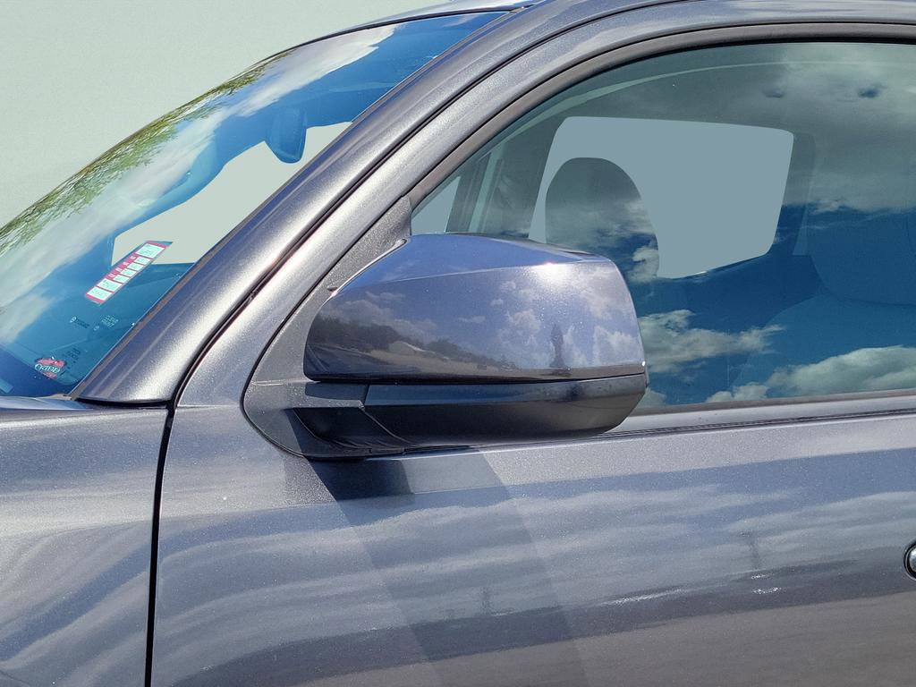 Used 2017 Toyota Tacoma SR5 w/ Tow Package image 11