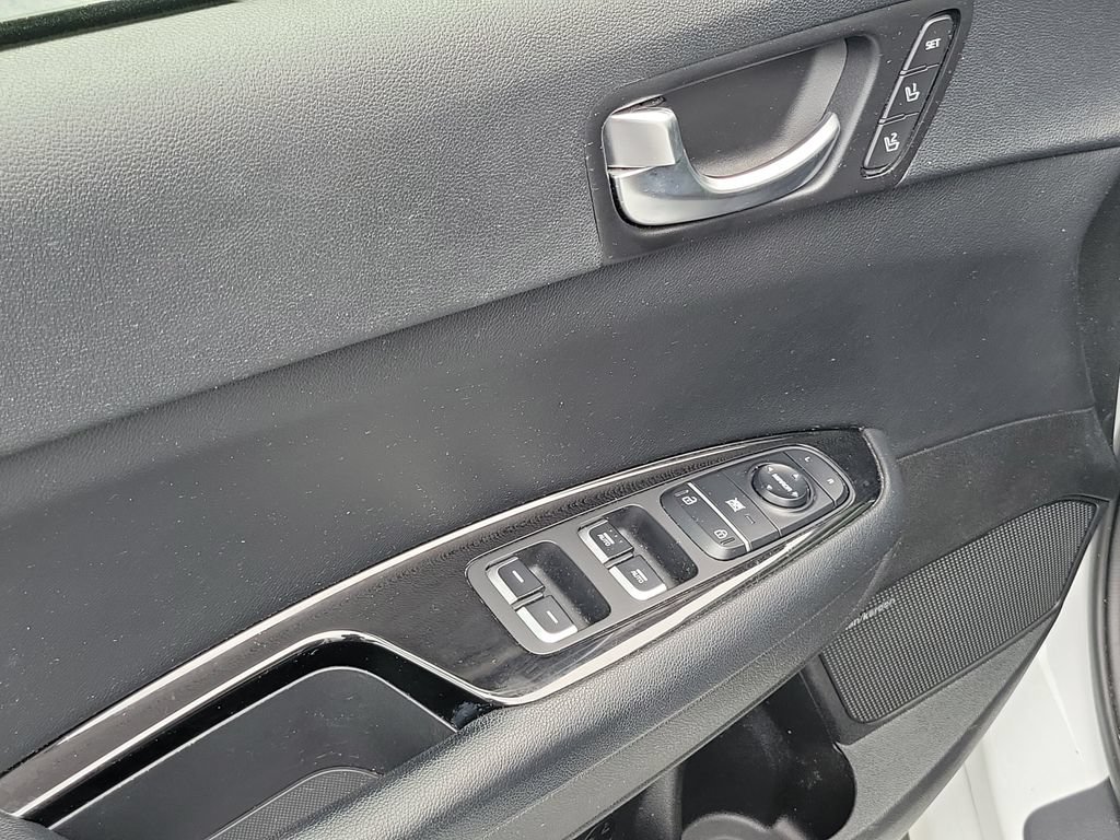 Used 2019 Kia Optima SX FWD image 21