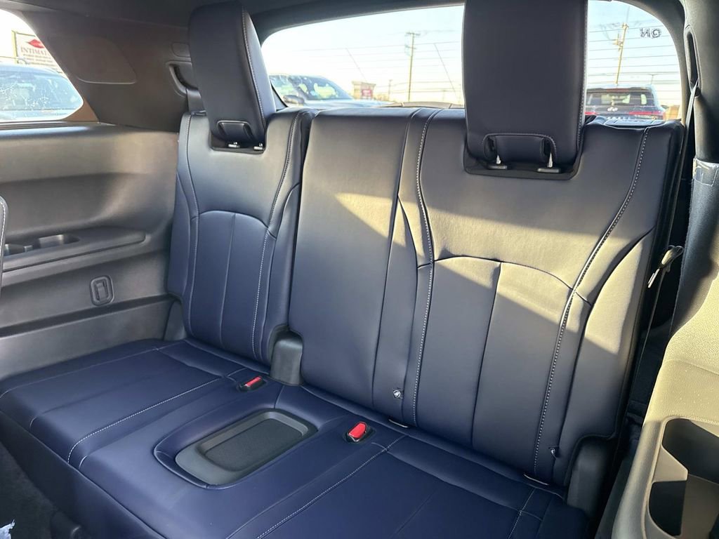 New 2026 INFINITI QX60 Sport w/ Dark Cargo Package image 19