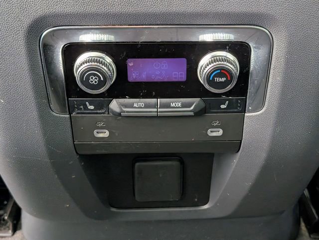 Used 2023 GMC Yukon XL Denali w/ Max Trailering Package AWD/4WD image 26