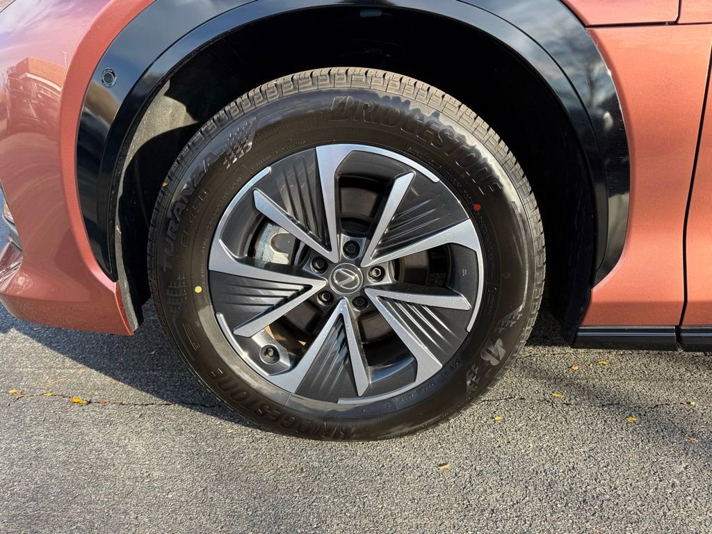 Certified 2025 Lexus RZ 450e image 26