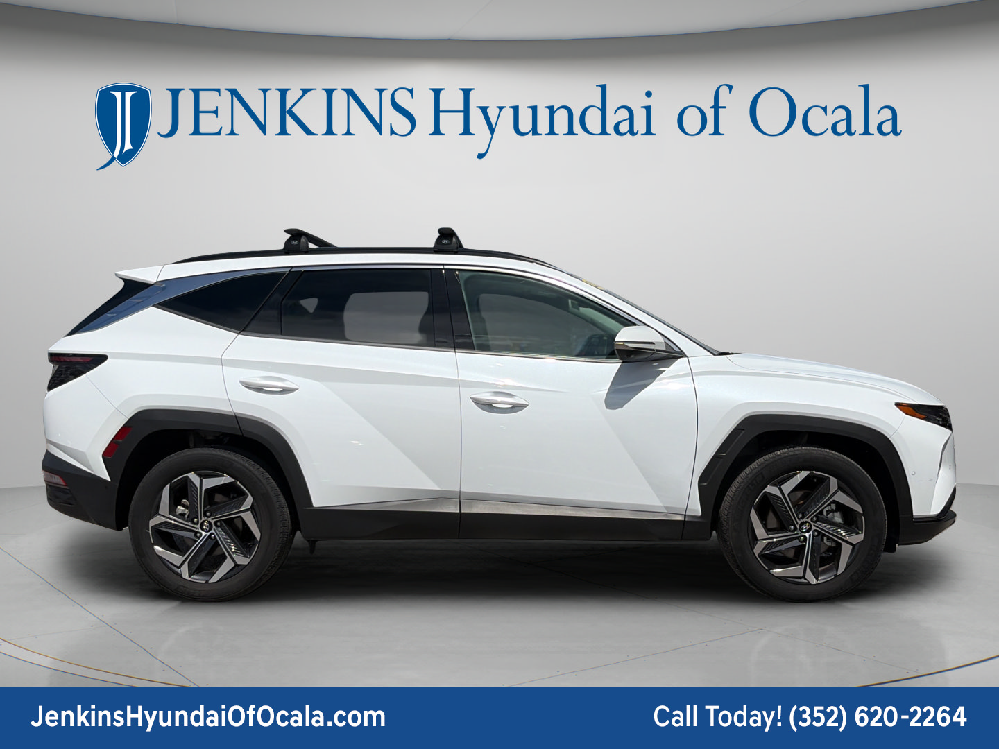 Certified 2022 Hyundai Tucson Limited AWD/4WD image 2