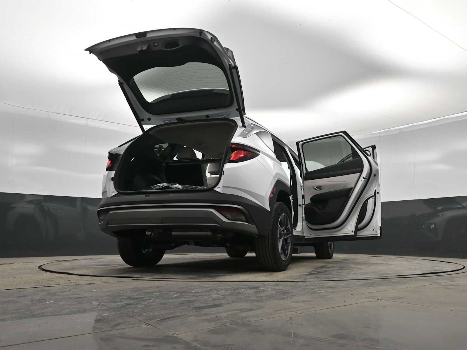 New 2026 Hyundai Tucson SEL w/ Tow & Go Package image 43