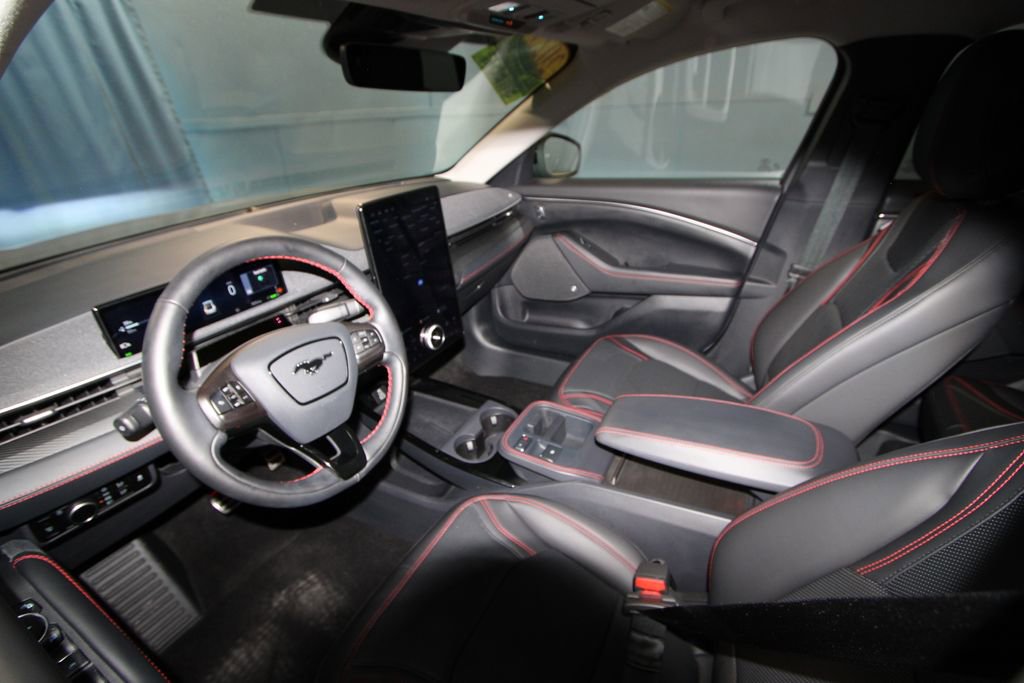 Used 2025 Ford Mustang Mach-E Premium w/ Sport Appearance Package AWD/4WD image 2