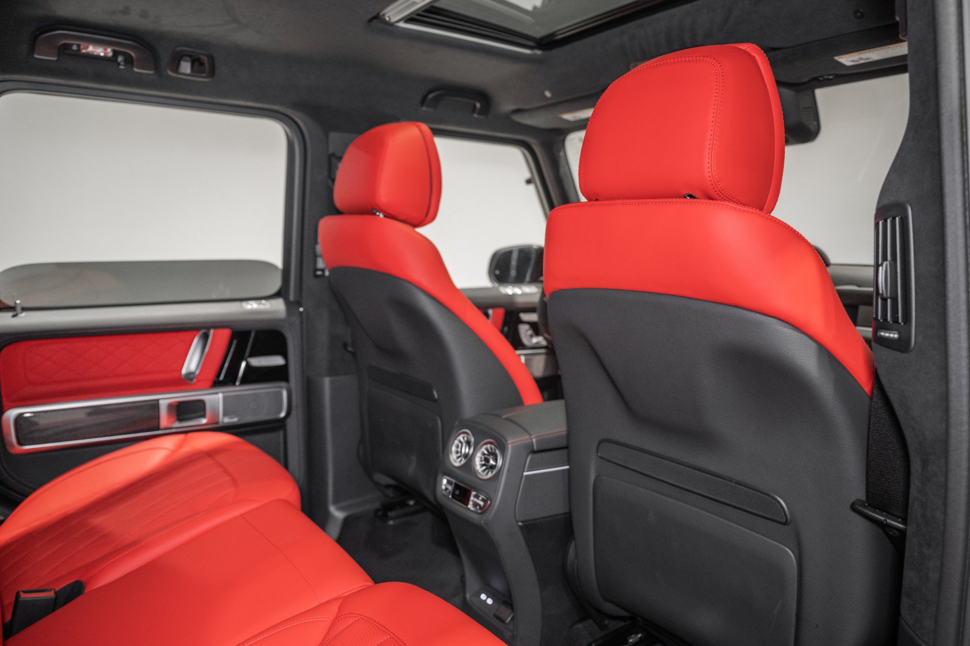 Used 2026 Mercedes-Benz G 63 AMG 4MATIC image 25