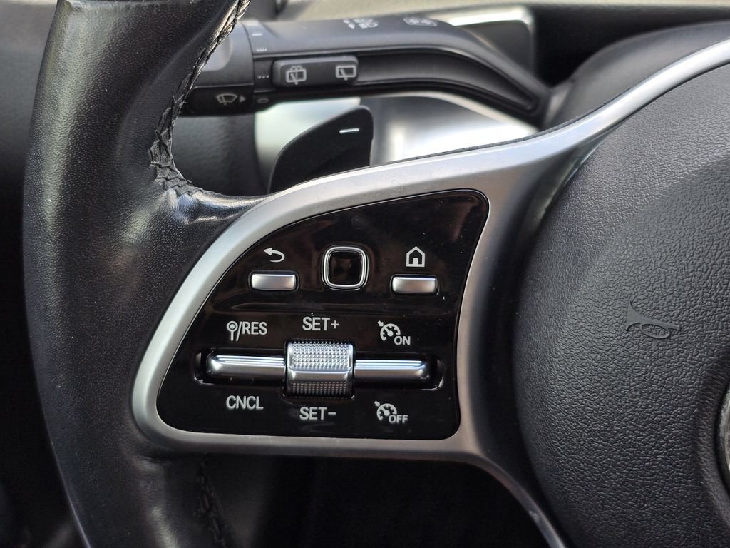 Used 2020 Mercedes-Benz GLB 250 4MATIC image 34