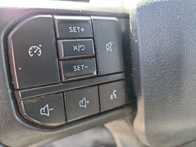 Used 2024 Ford F350 XLT AWD/4WD image 10