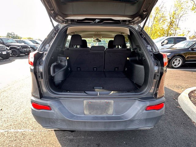 Used 2016 Jeep Cherokee Latitude w/ Cold Weather Group AWD/4WD image 13