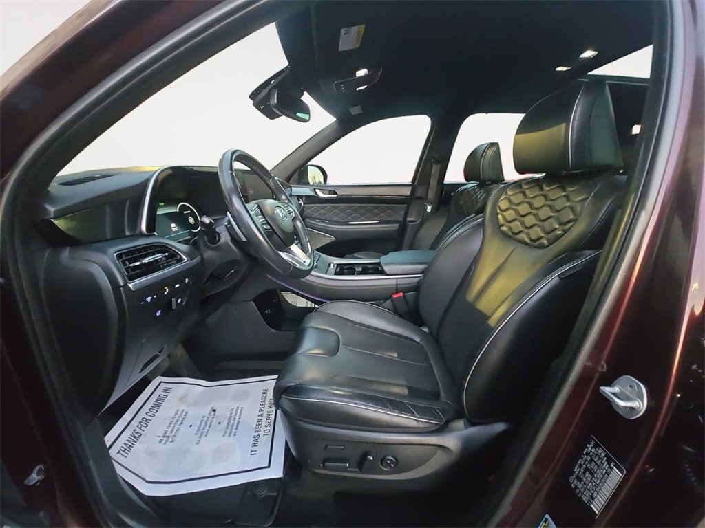 Used 2022 Hyundai Palisade Calligraphy w/ Winter Package image 9