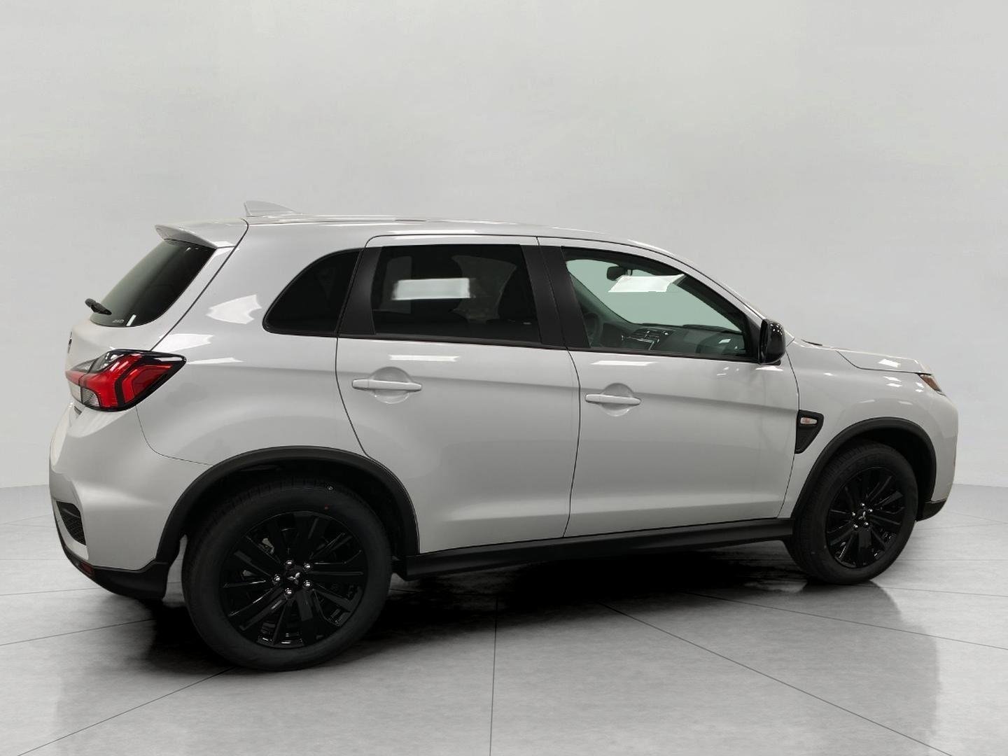 New 2026 Mitsubishi Outlander Sport LE AWD/4WD image 31