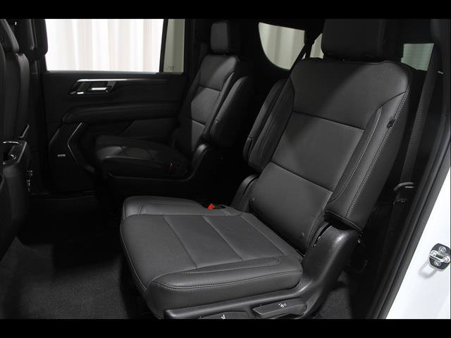 Used 2026 Chevrolet Suburban Z71 w/ Comfort Package AWD/4WD image 20