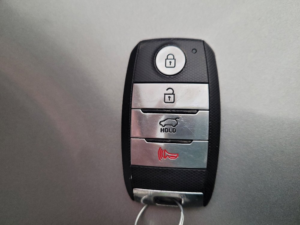 Used 2020 Kia Sportage SX image 32