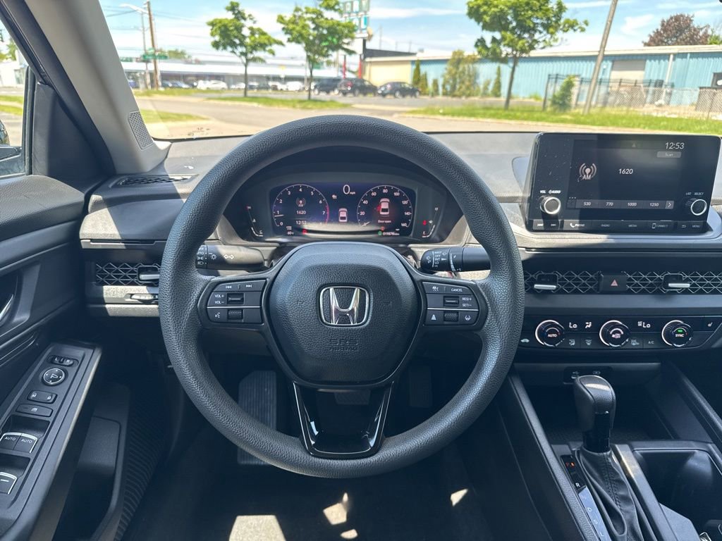 Certified 2023 Honda Accord EX image 21