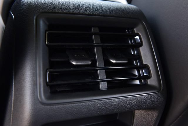 New 2026 Volkswagen Tiguan SE R-Line AWD/4WD image 23