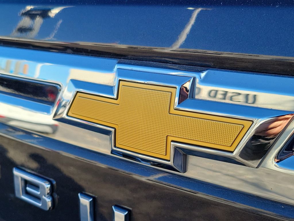 Used 2024 Chevrolet Suburban LT image 6