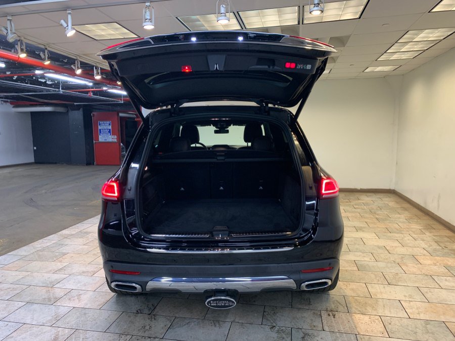 Used 2022 Mercedes-Benz GLE 350 4MATIC w/ Premium Package image 56