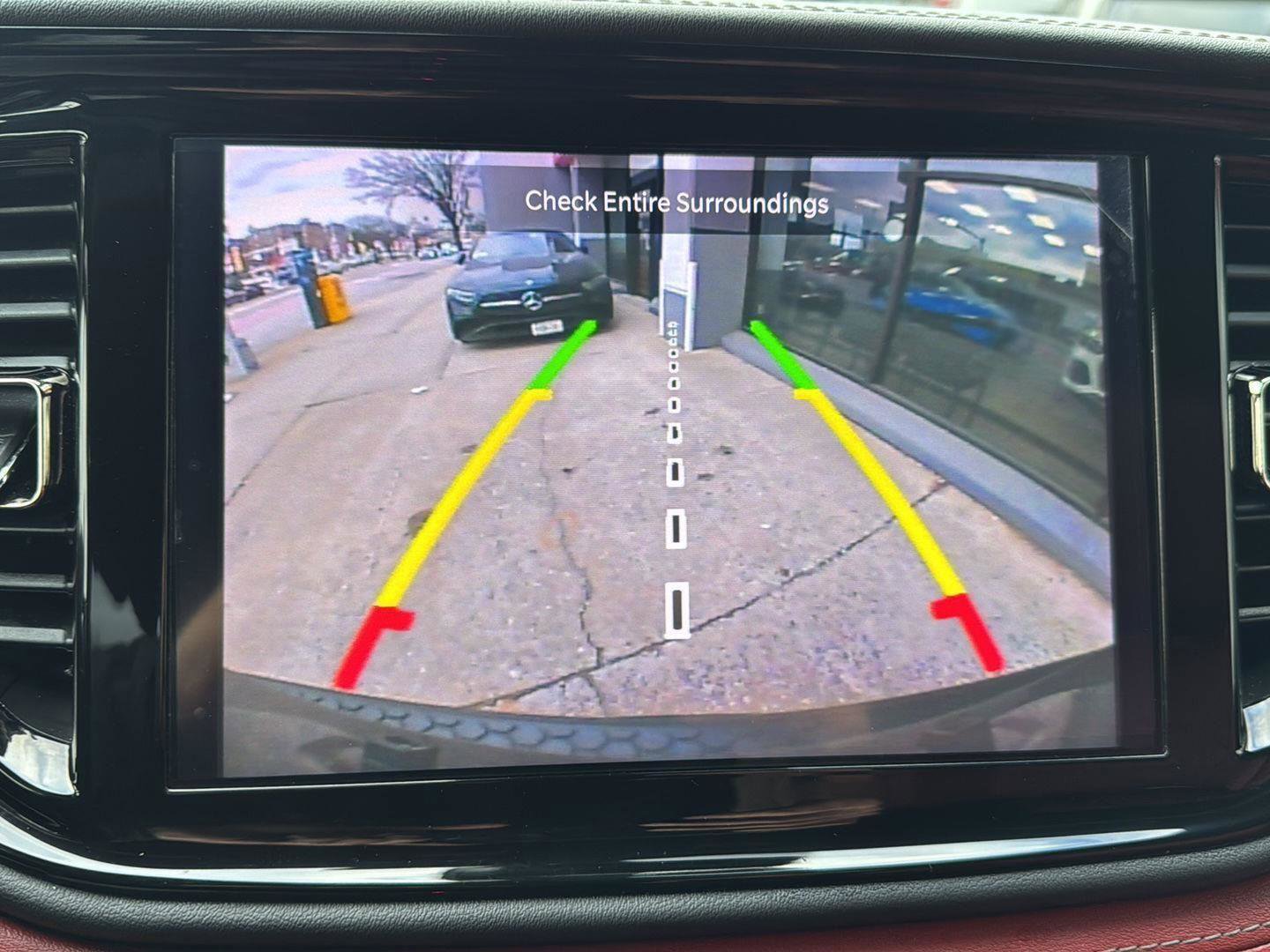 Used 2022 Dodge Durango SRT w/ Premium Interior Group image 23