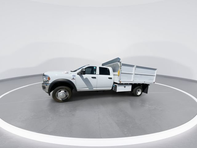 New 2024 RAM 5500 Tradesman w/ Chrome Appearance Group AWD/4WD image 4