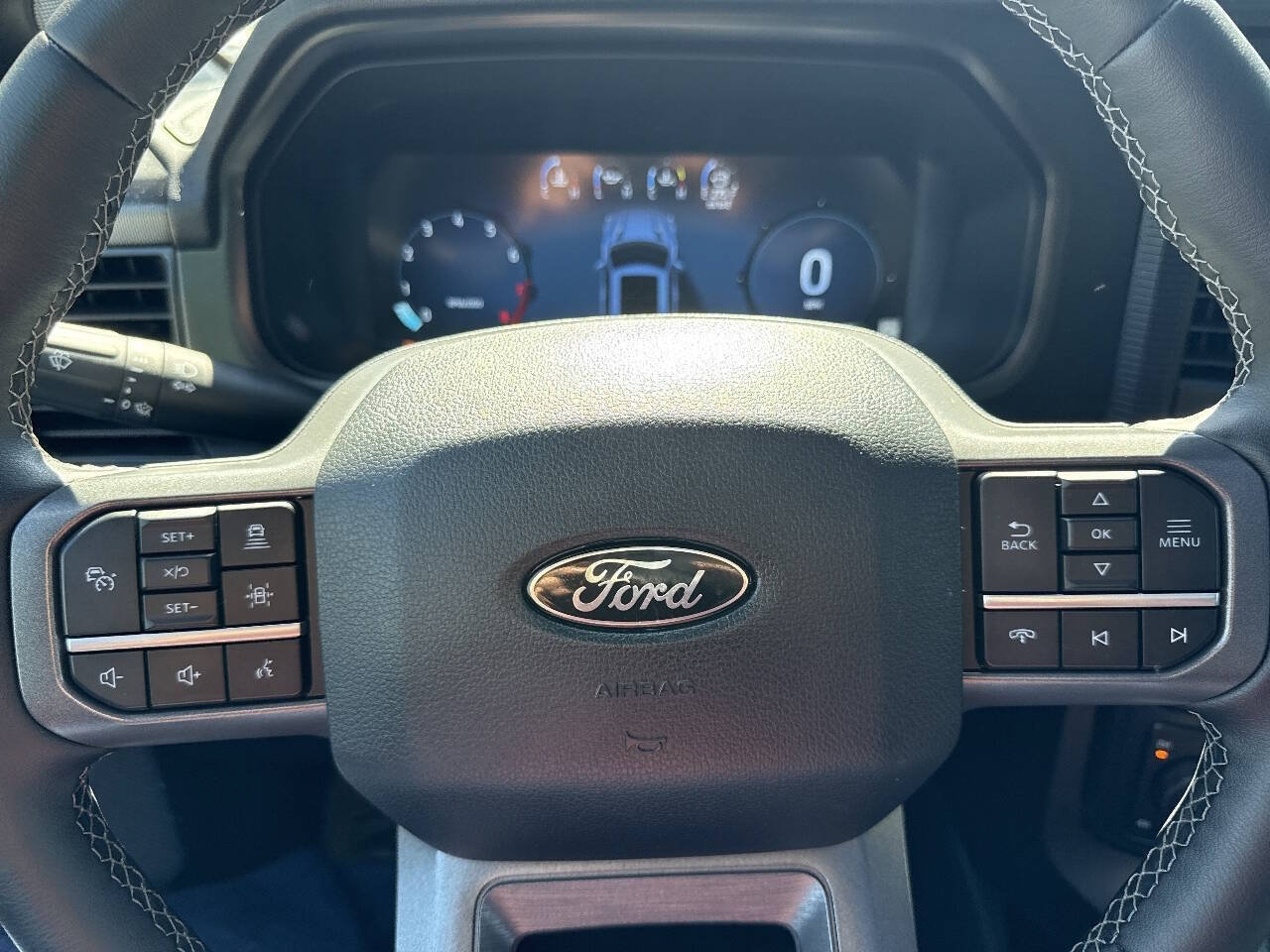 Used 2025 Ford F150 Lariat w/ Equipment Group 502A High AWD/4WD image 33