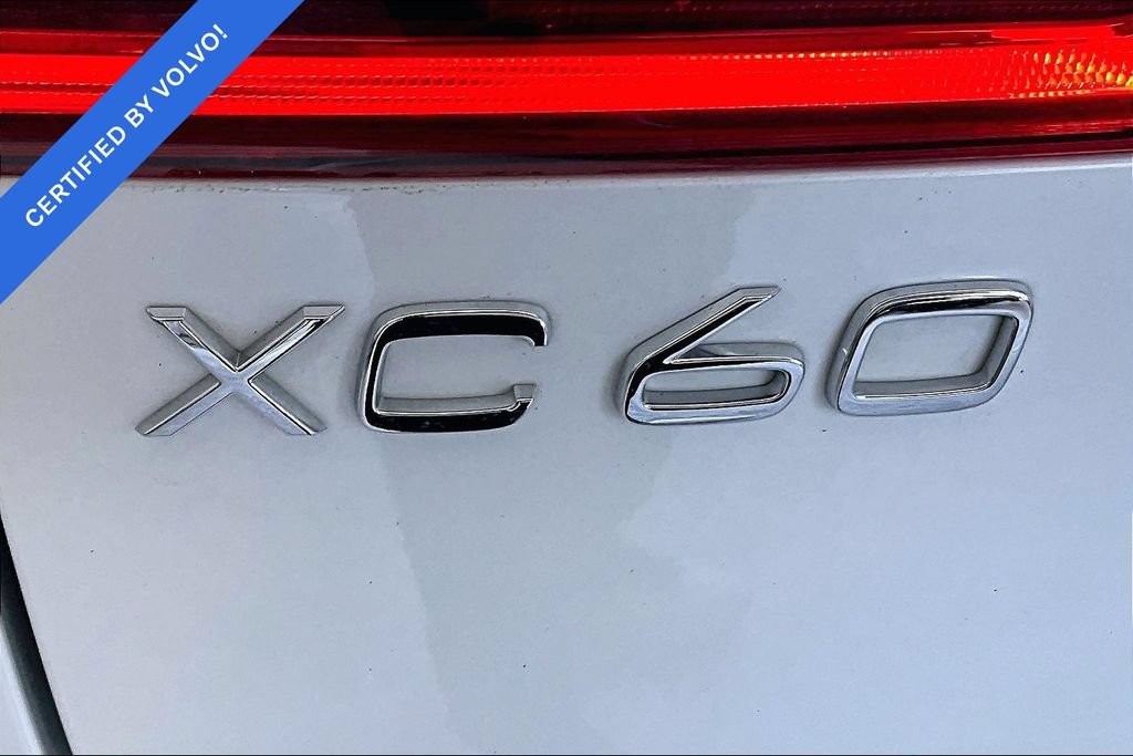 Used 2023 Volvo XC60 B5 Plus AWD/4WD image 36