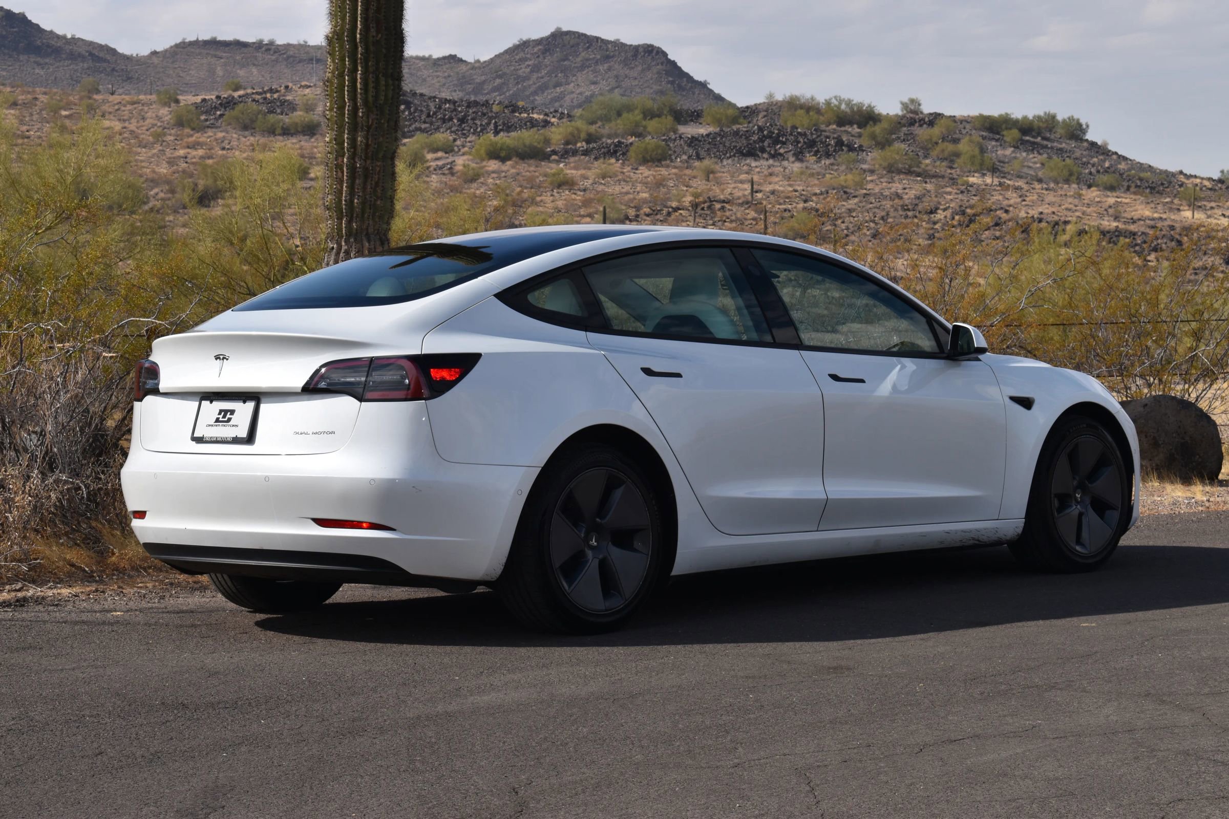 Used 2021 Tesla Model 3 Long Range AWD/4WD image 7