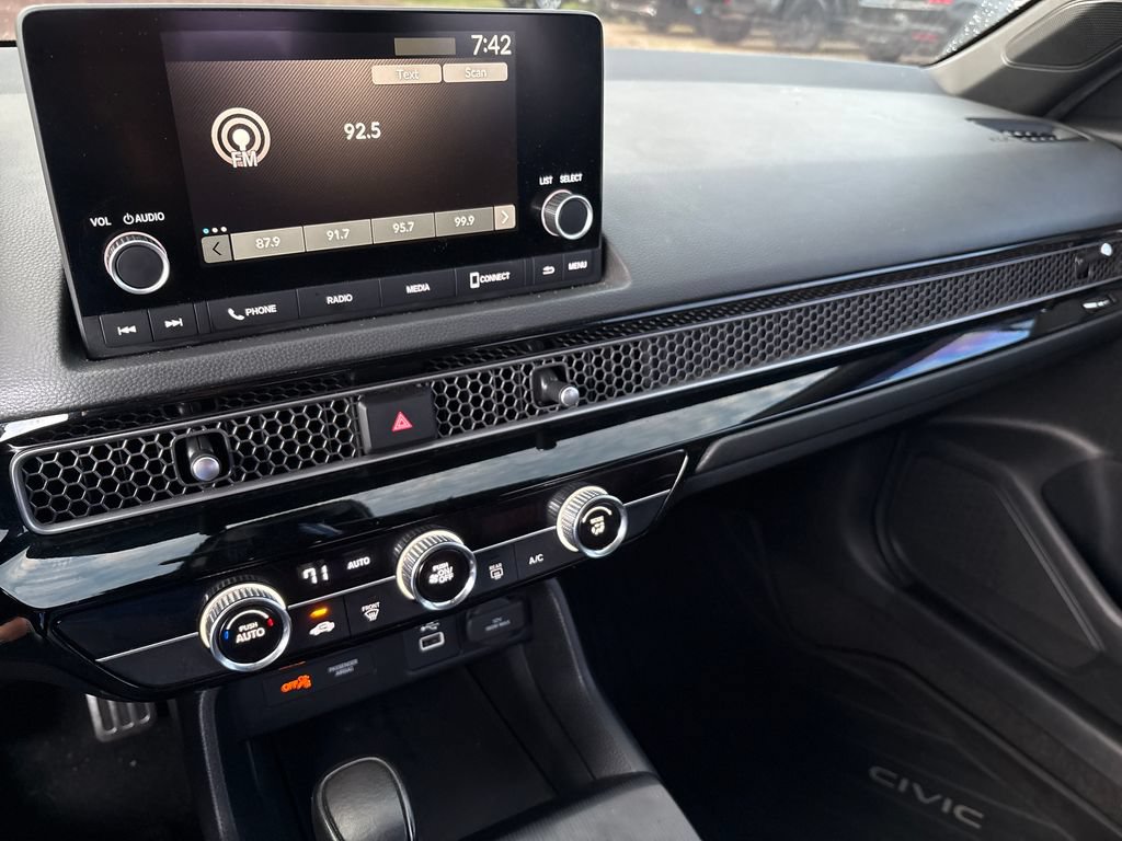 Used 2024 Honda Civic Sport image 8