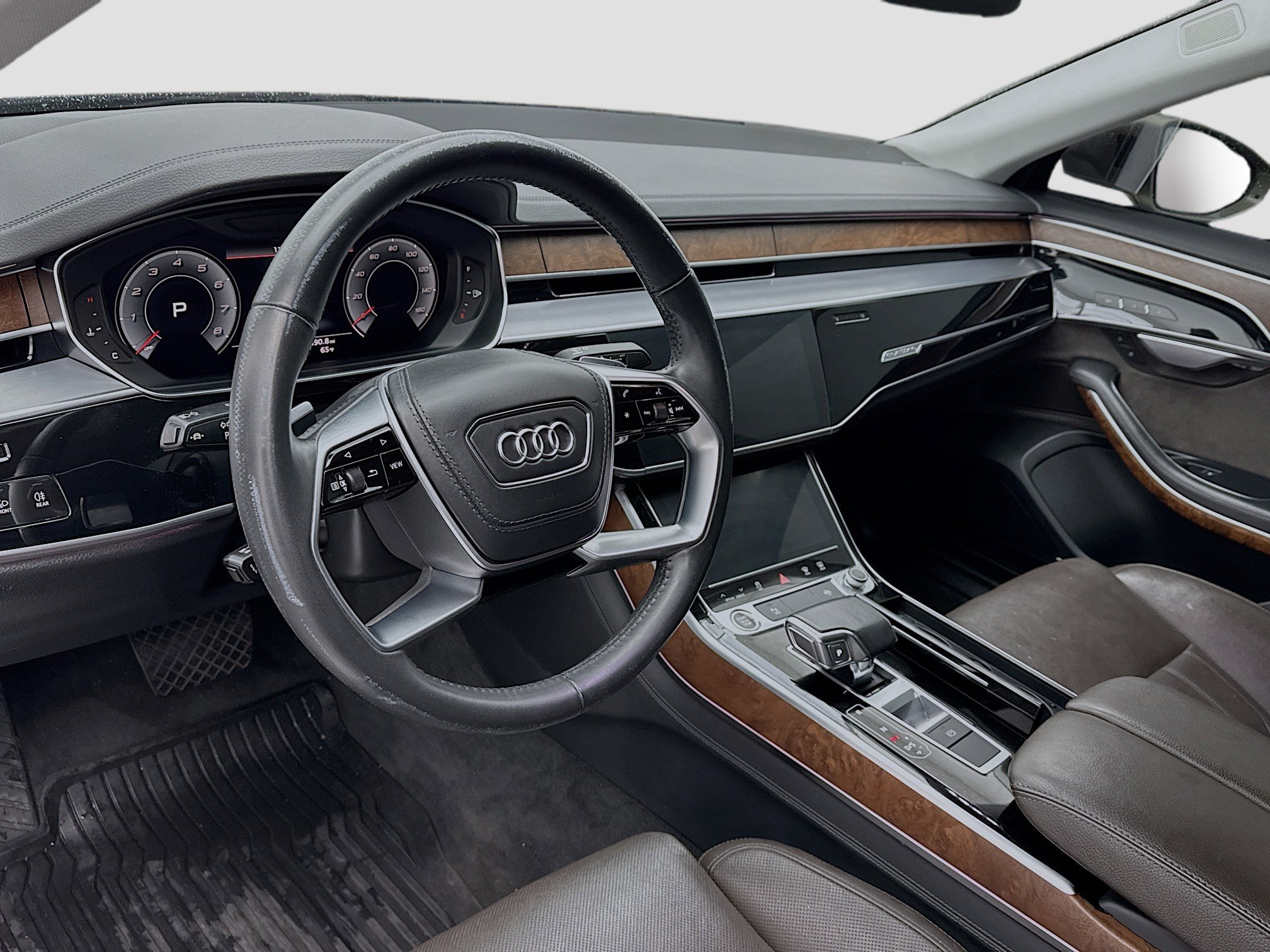 Used 2021 Audi A8 L 3.0T w/ Executive Plus Package image 7