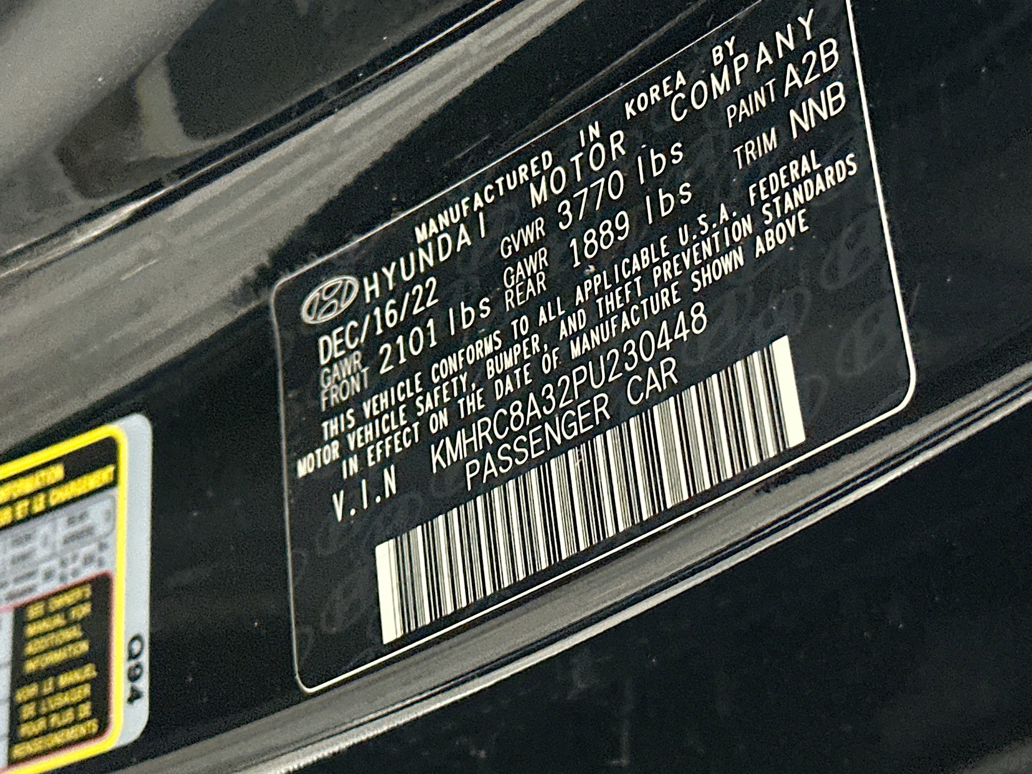 Used 2023 Hyundai Venue SEL image 12