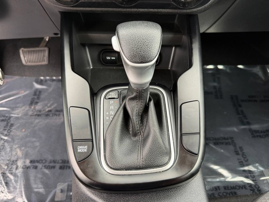 Used 2024 Kia Soul LX w/ Option Group 015 FWD image 25