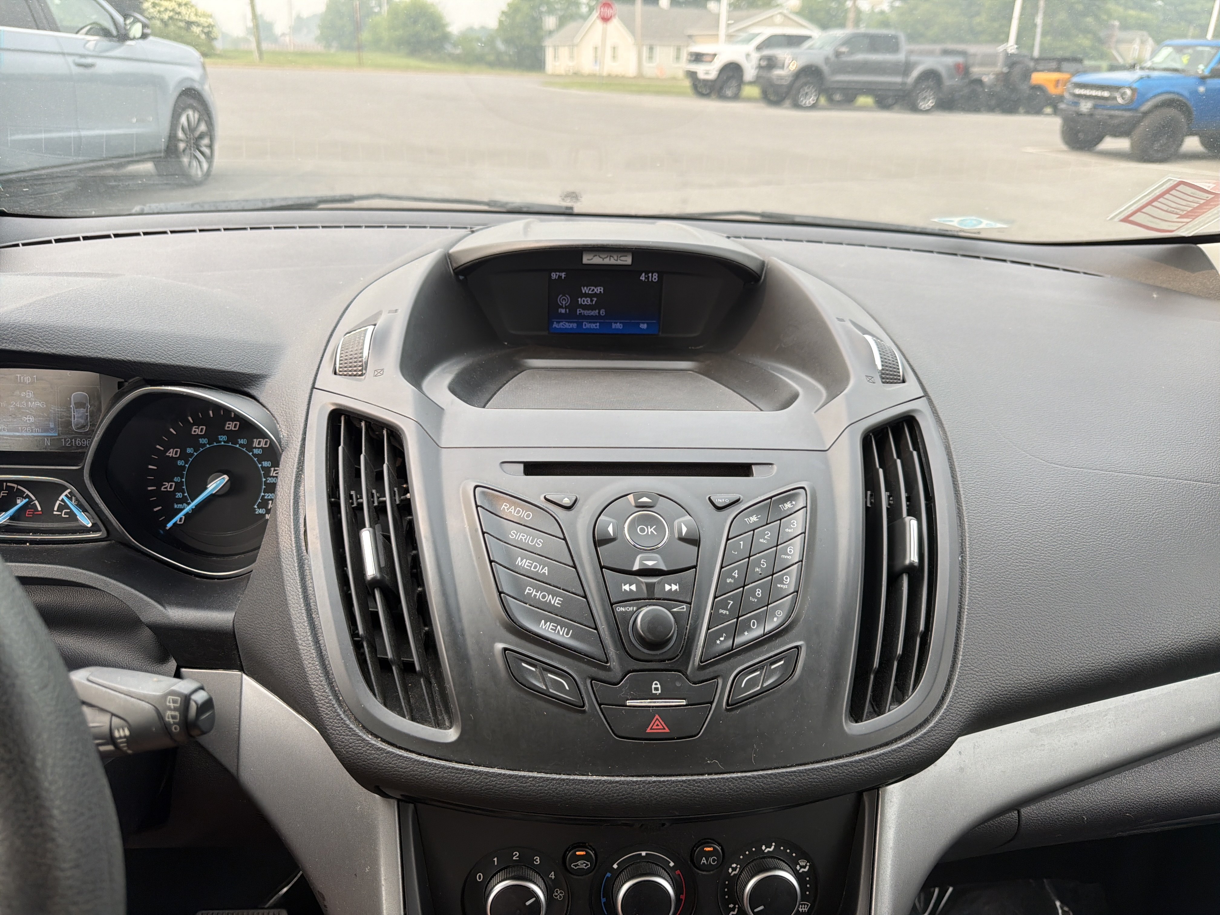Used 2016 Ford Escape SE AWD/4WD image 24