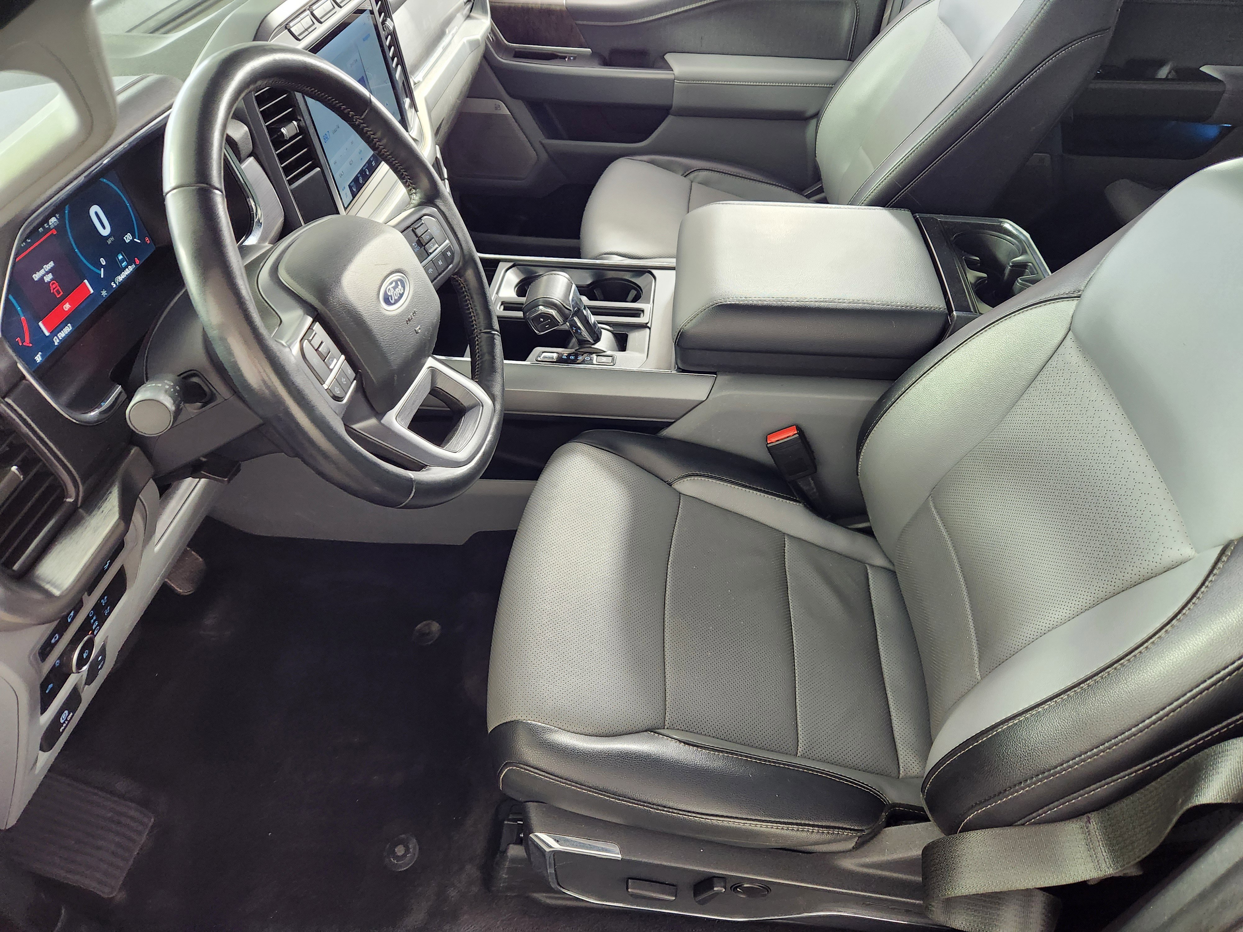 Used 2023 Ford F150 Lariat image 11