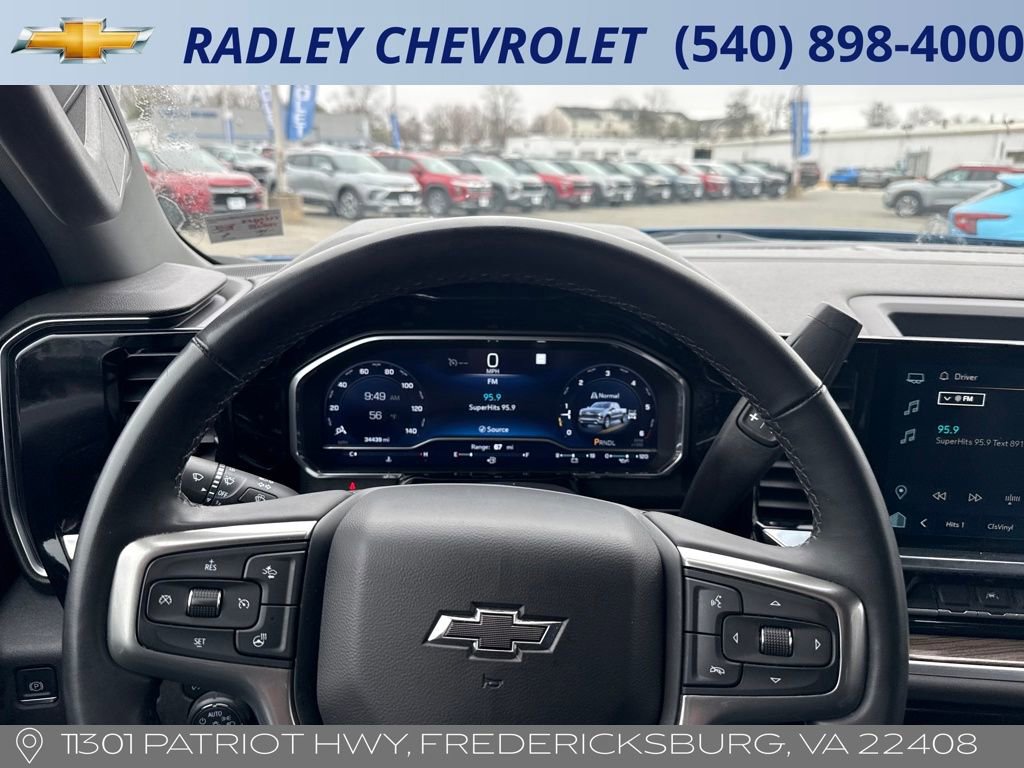 Used 2023 Chevrolet Silverado 1500 RST image 6