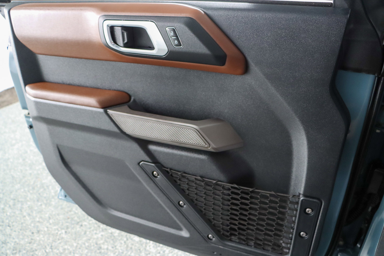 Used 2022 Ford Bronco Outer Banks image 22