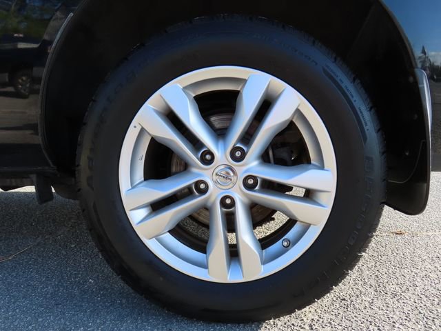 Used 2013 Nissan Rogue SV image 38