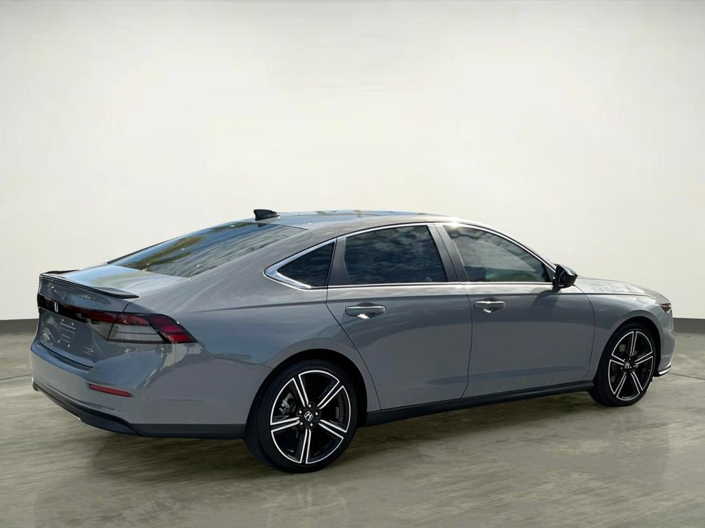 Certified 2025 Honda Accord Sport image 10