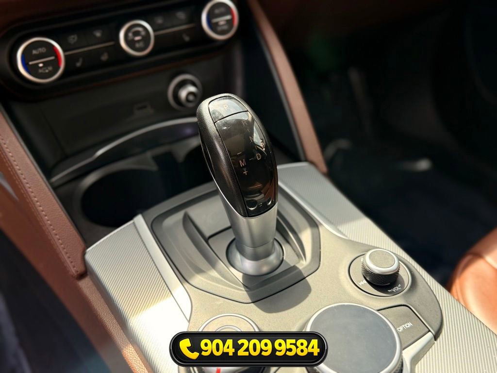 Used 2018 Alfa Romeo Stelvio Sport w/ Quick Order Package 22J Sport image 17