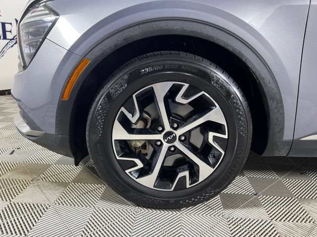 Used 2024 Kia Sportage EX FWD image 24