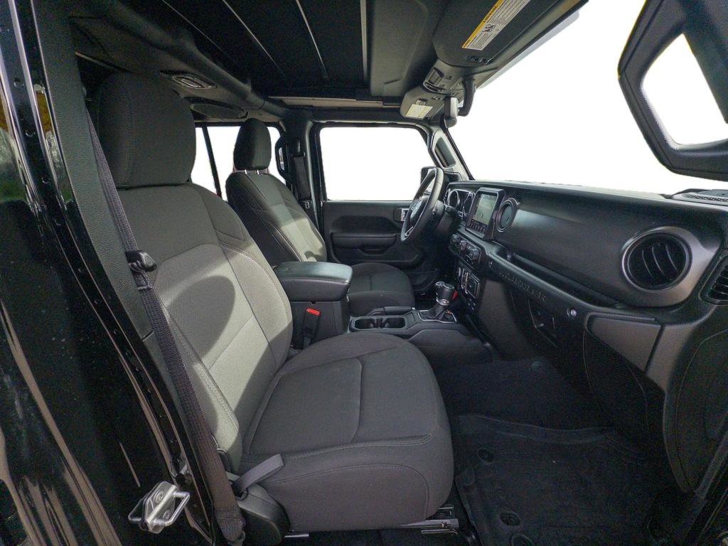 Used 2023 Jeep Wrangler Willys 4xe w/ Sun & Screen Package image 22